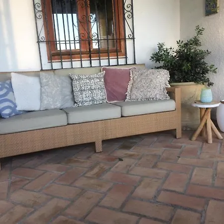 Villaquinta Bed & Breakfast