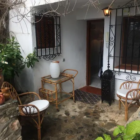 Frühstückspension Villaquinta 4*