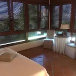 Villaquinta Couette-café 4*